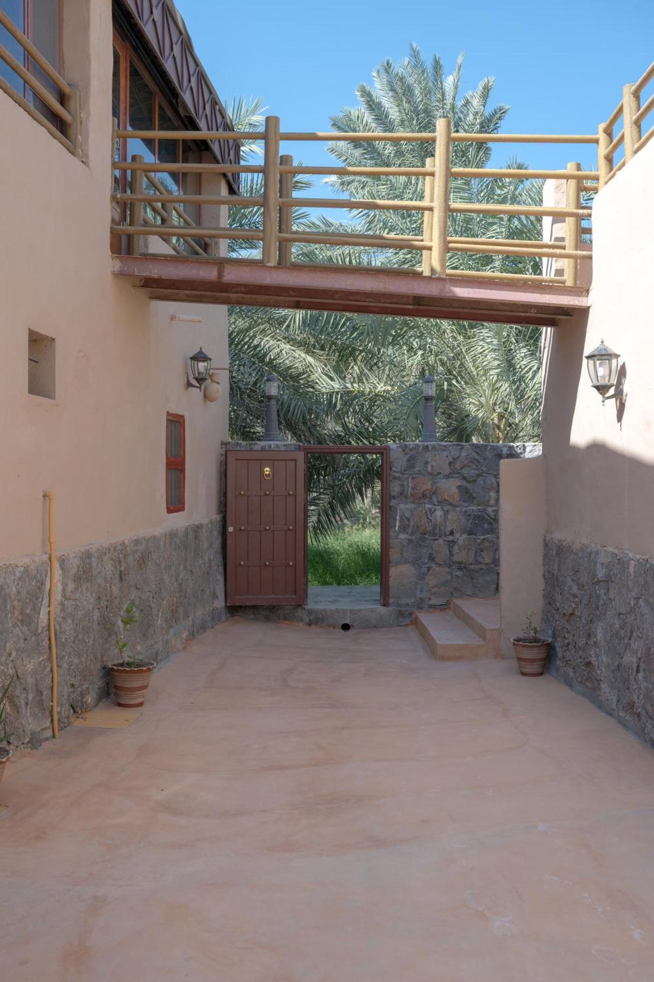 بيت نُزل السلام Bait Salam Inn Al Hamra Ngoại thất bức ảnh